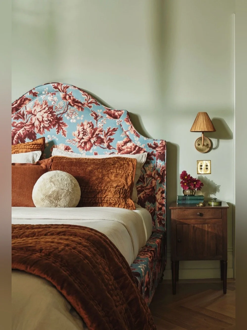 Anthropologie Lustered Velvet Alastair Quilt, Bronze